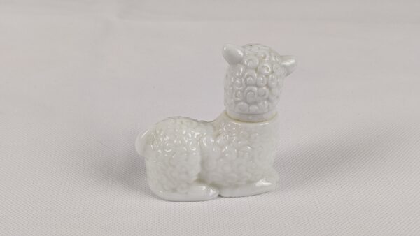 Vintage Avon Lamb Cologne Bottle Fair Condition - Image 3