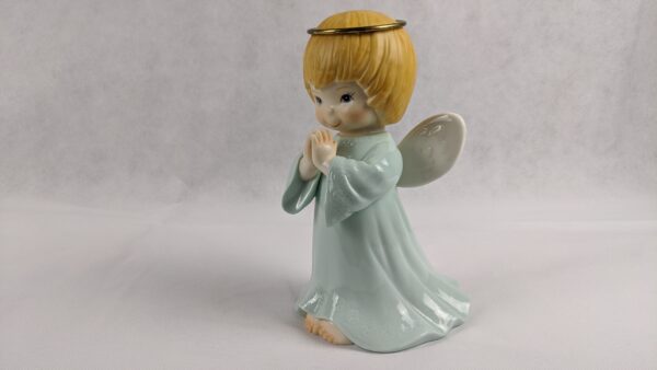 Large Boy Angel Praying - Image 7
