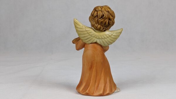 Angel Playing Violin - Image 6