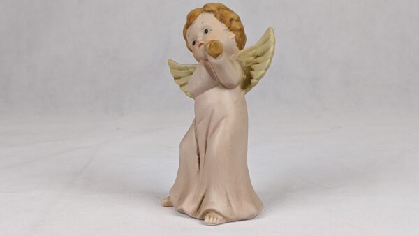 Angel Playing Horn - Image 4