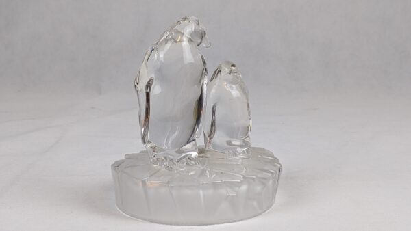 24% Royal Crystal Rock Lead Penguins - Image 3