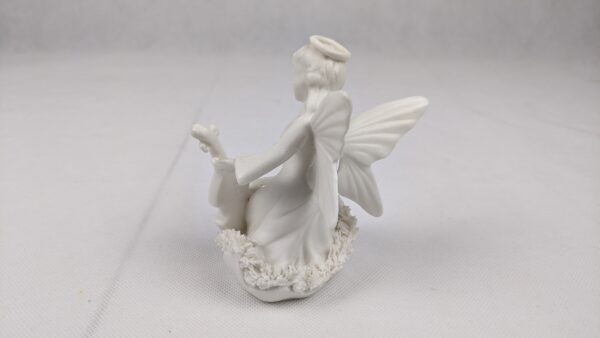 Ceramic White Angel Playing Violin - Image 6
