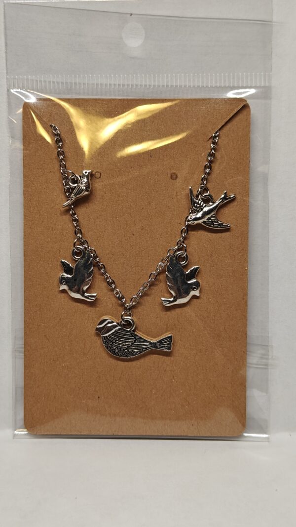 Totally Things Bird Charm Bracelet